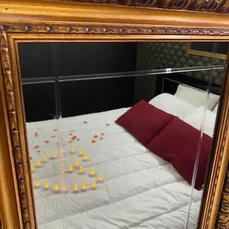 Loveroom Auriol, Romantique Et Coquine
