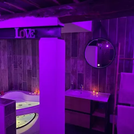 Loveroom Auriol, Romantique Et Coquine Appartement *